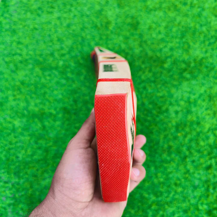 Bandook Hard Tennis Players Edition Cricket Bat 9001