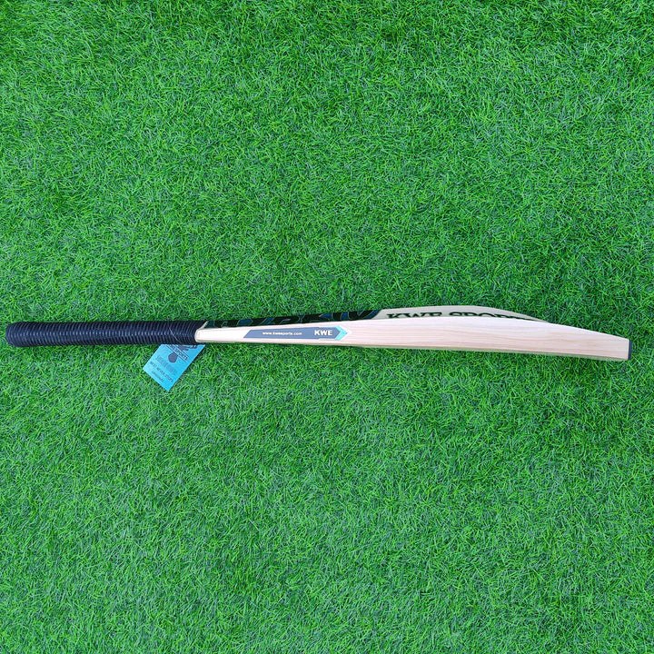 Bandook Hybrid Season Bat Leather Ball Cricket Bat 9015