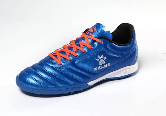 Kelme Turf Football Shoes 871701